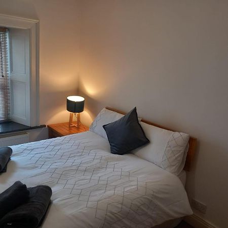 Marguerita Villas Apartment Cork Bagian luar foto